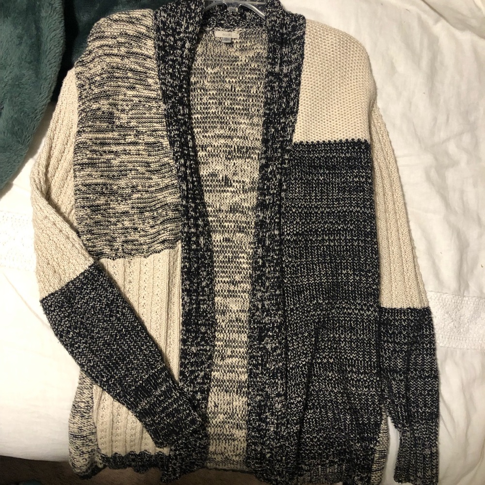 Black / cream urban outfitters cardigan size large